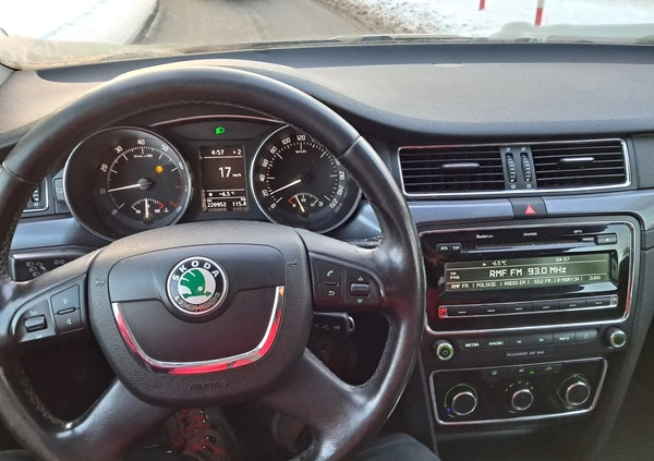 Skoda Superb cena 27500 przebieg: 221000, rok produkcji 2010 z Rybnik małe 277